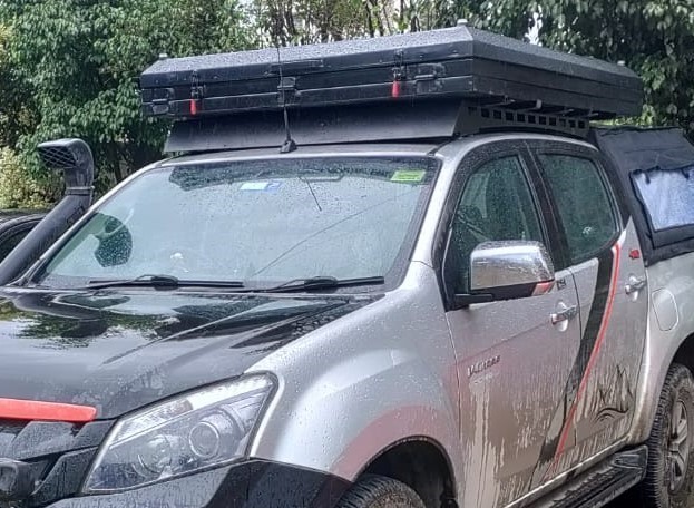 custom roof rack for tent Isuzu D max